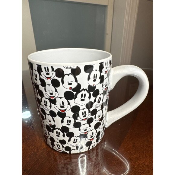 Disney Mickey Mouse Faces Ceramic Mug 14 Oz White & Black Dishwasher Safe  64-11 - Picture 1 of 6